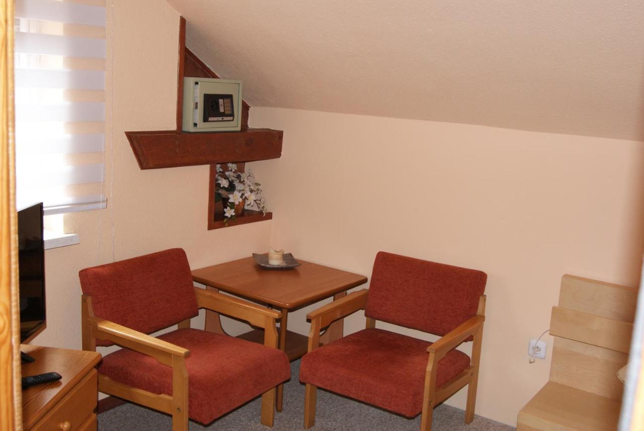 Hotel Alga Устка Экстерьер фото
