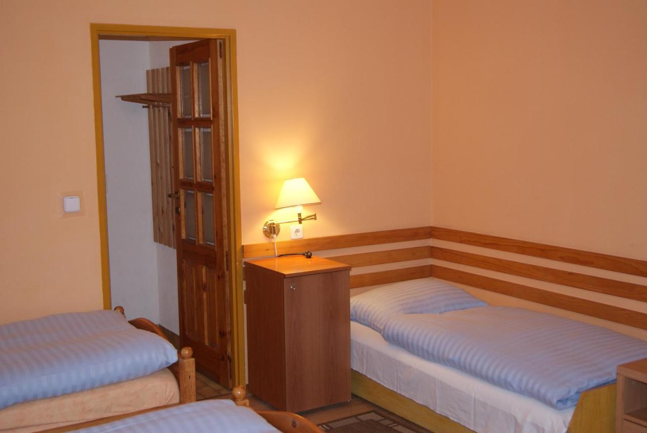 Hotel Alga Устка Экстерьер фото