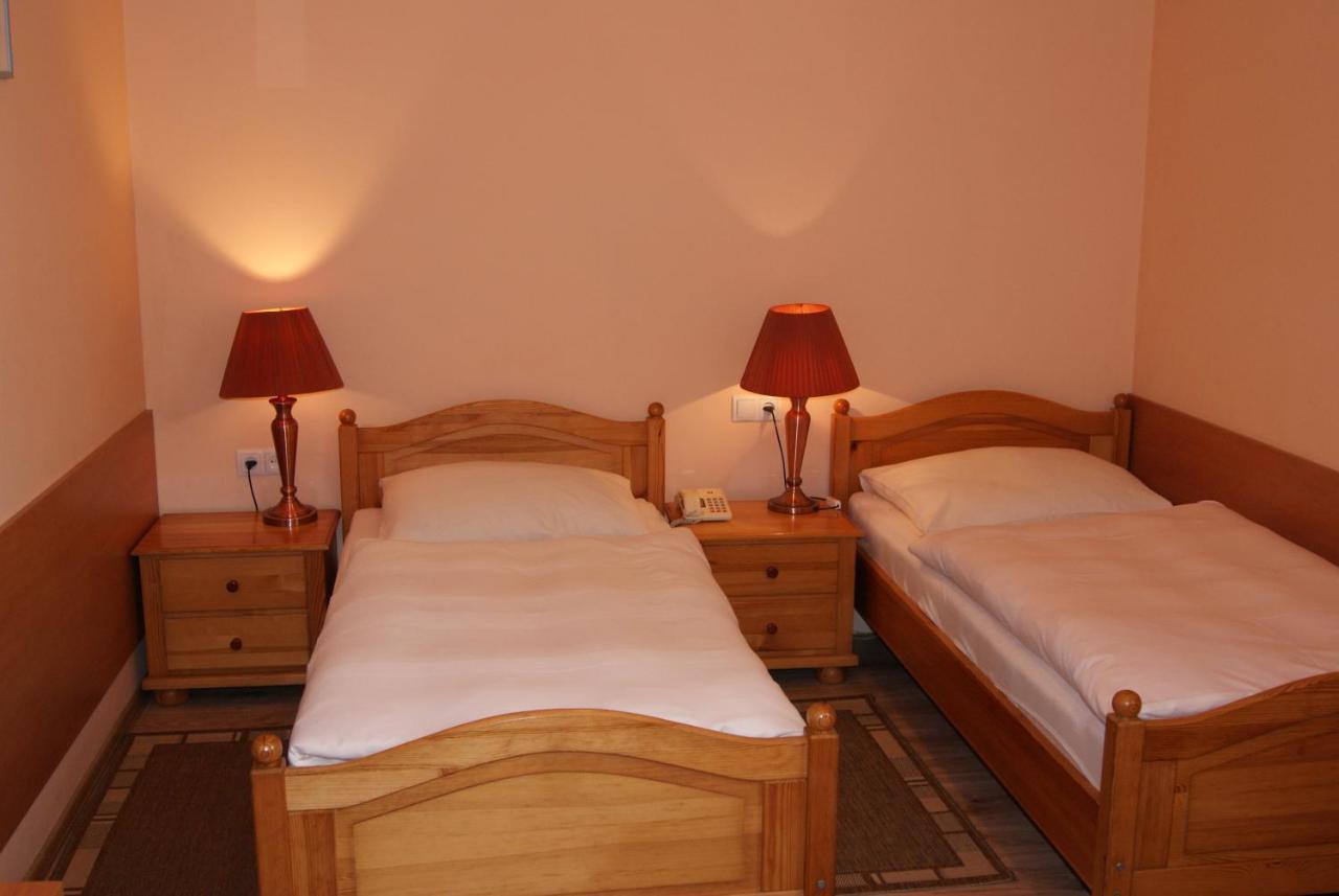 Hotel Alga Устка Экстерьер фото