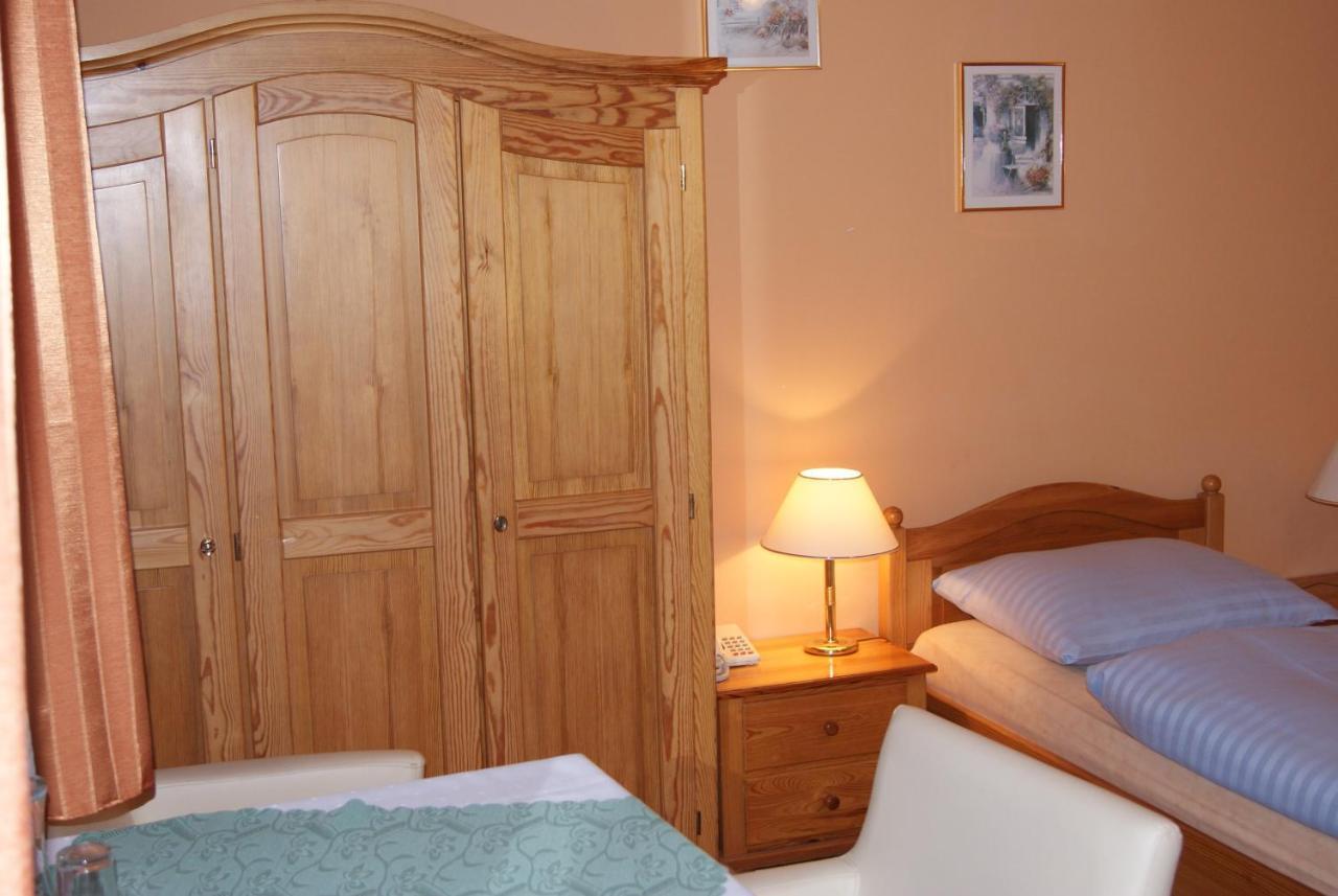 Hotel Alga Устка Экстерьер фото