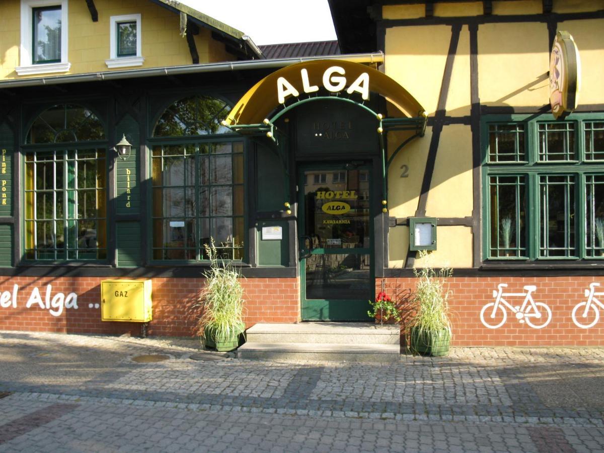 Hotel Alga Устка Экстерьер фото